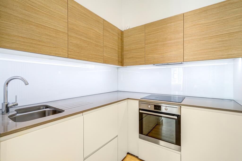 Crown Estate Flat...