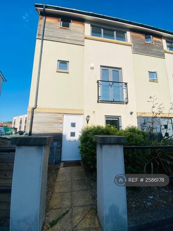 3 Bed Townhouse Portishead Marina