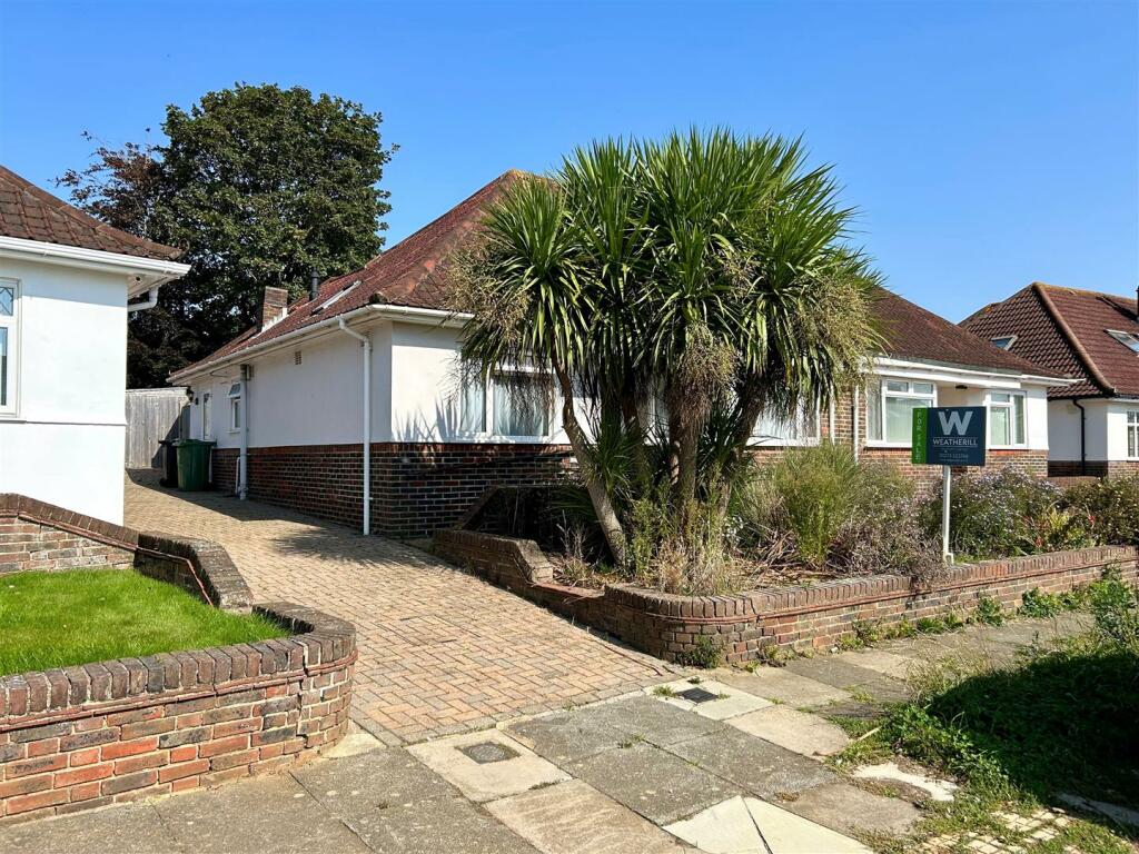 Meadway Crescent 44 Sept 24.jpg