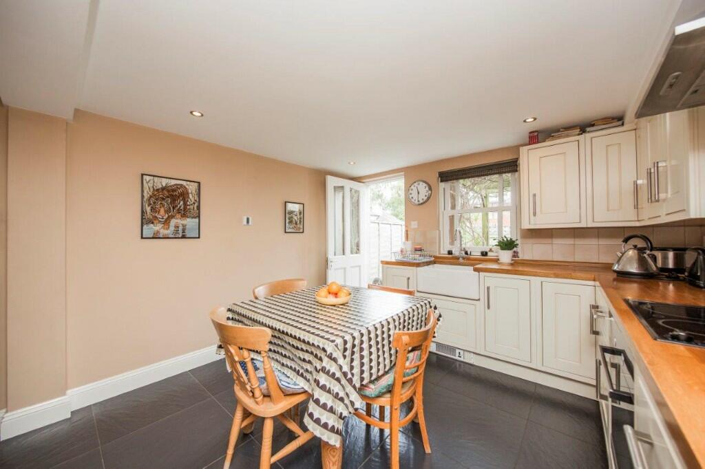 Kitchen/Breakfast