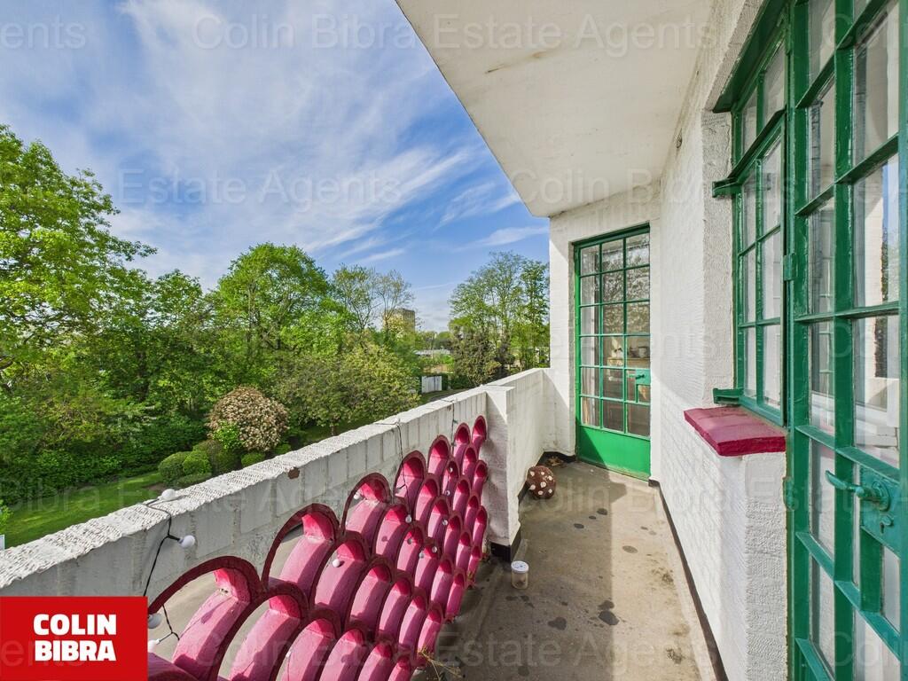 CAM04175G0-PR0025...