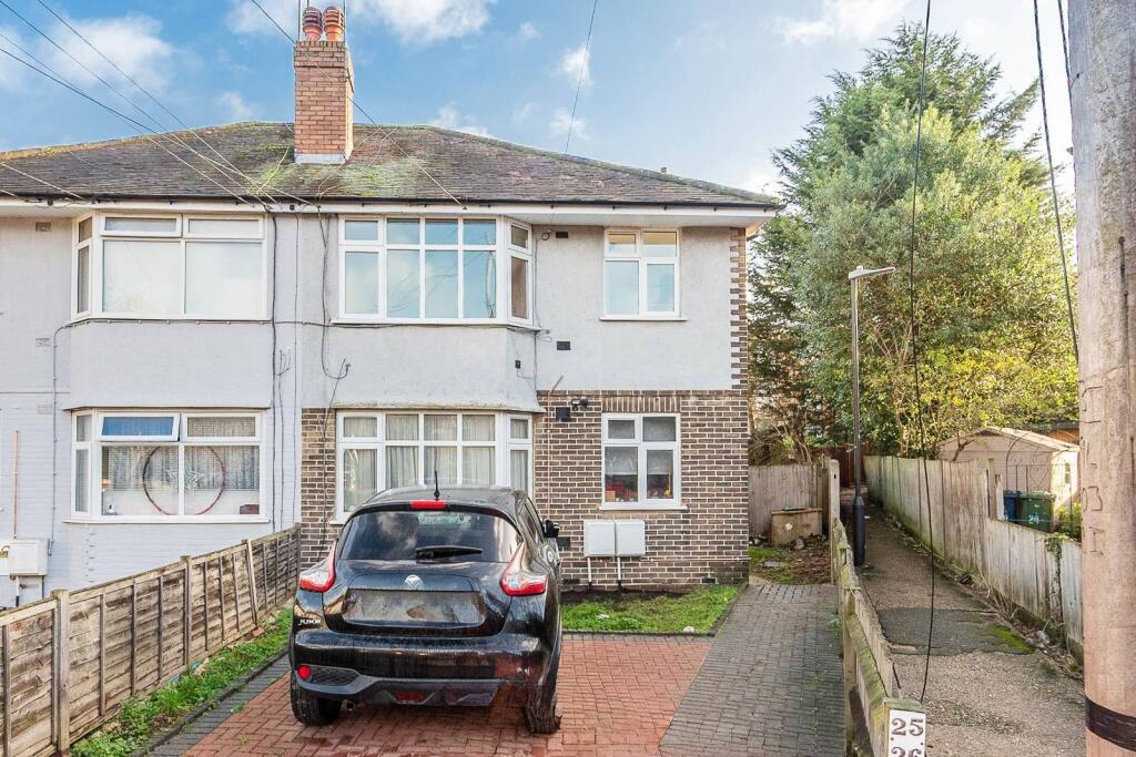 Methuen Close, Edgware, HA8