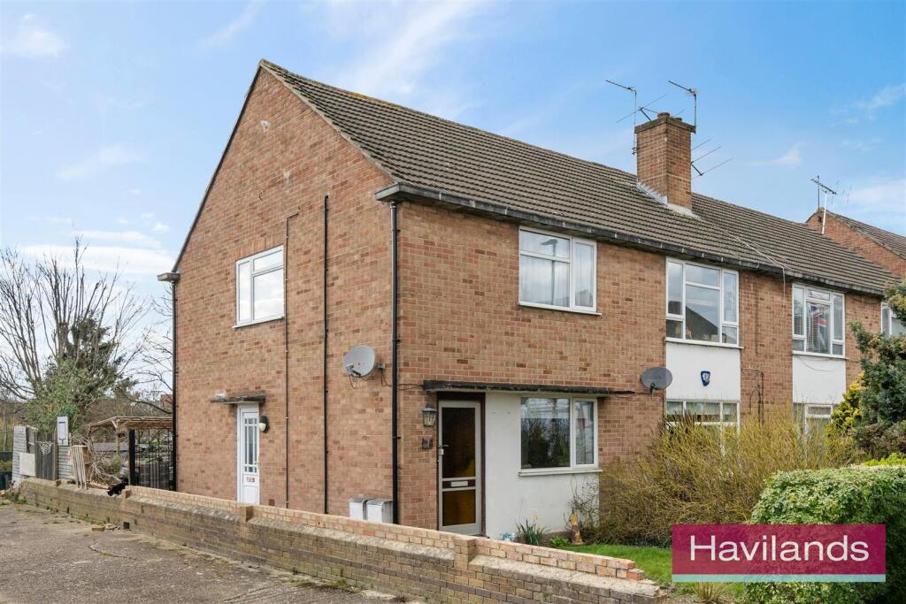 Fairlawn Close-1.jpg