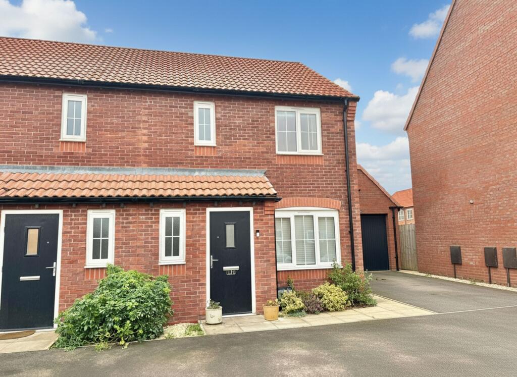 Caesar Drive, Nuneaton, CV11