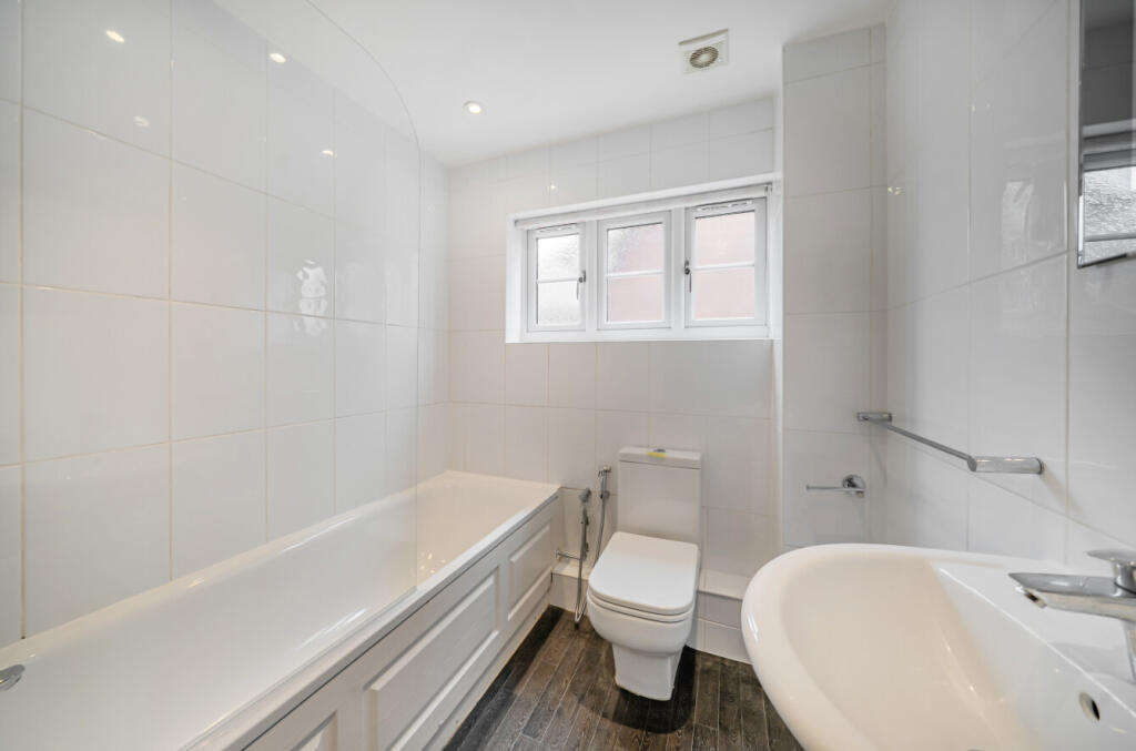 1350380-7-68cabb4...