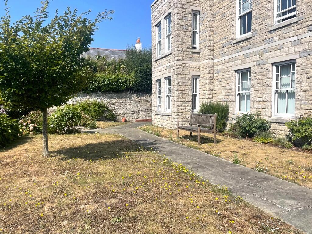 Communal garden