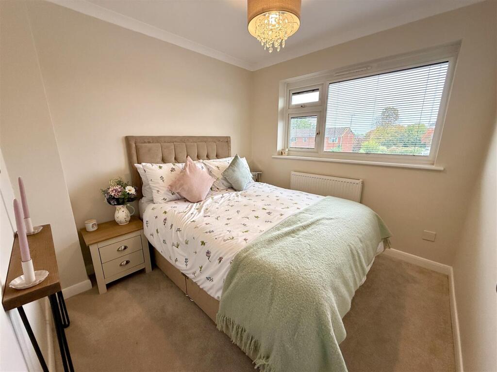 50 Orchard Rise (11).jpg