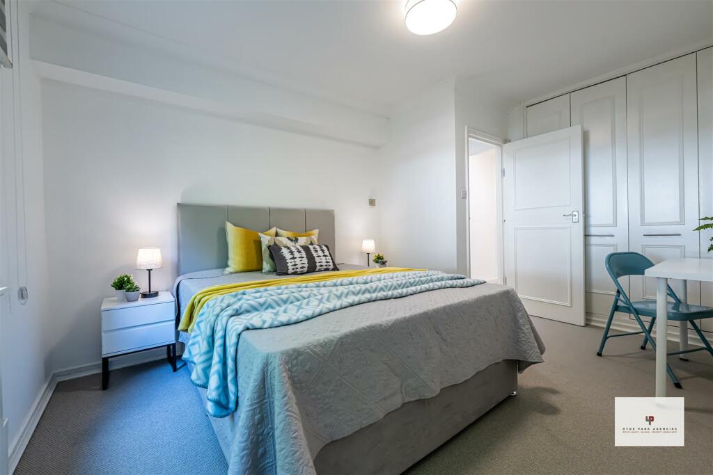 Devonport 2-015 HR - HPA.jpg