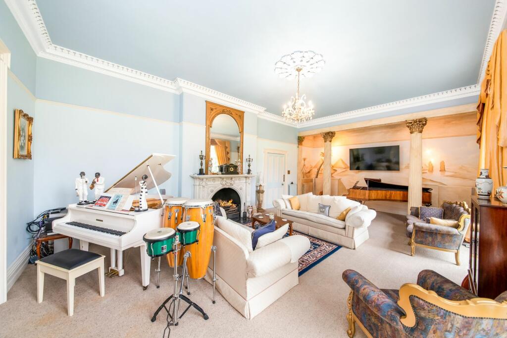DRAWING ROOM
