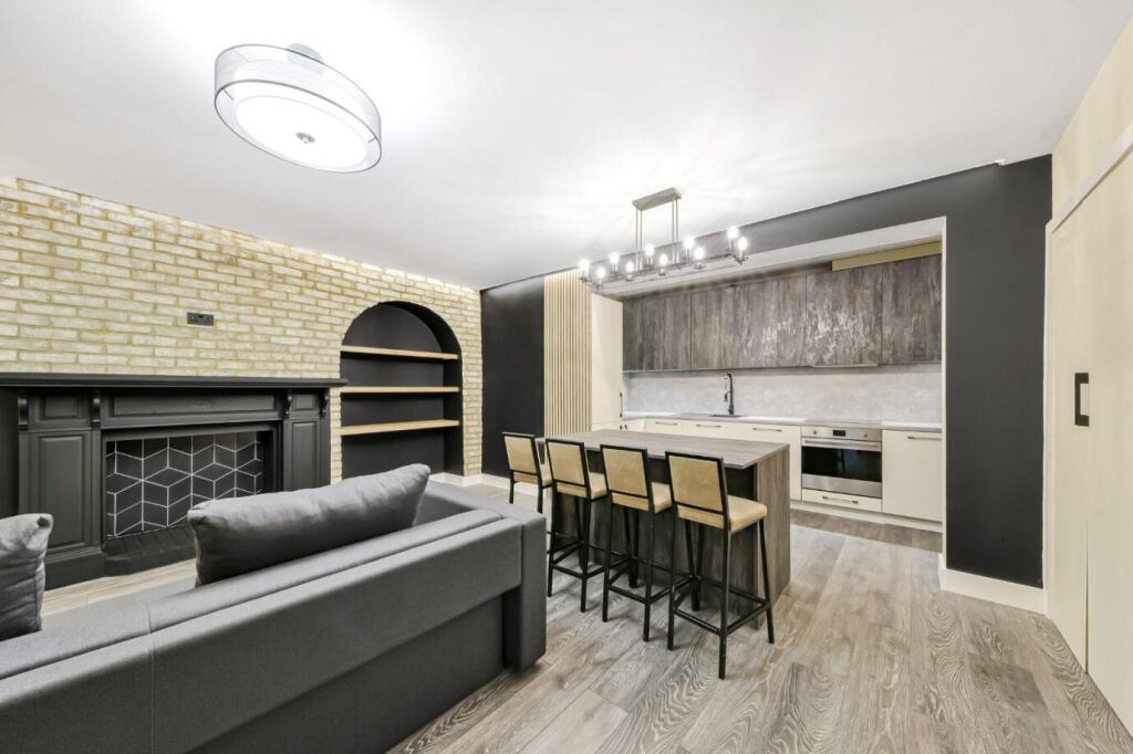 ReceptionRoom6.jpg
