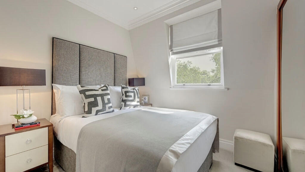 Screenshot 2025-1...