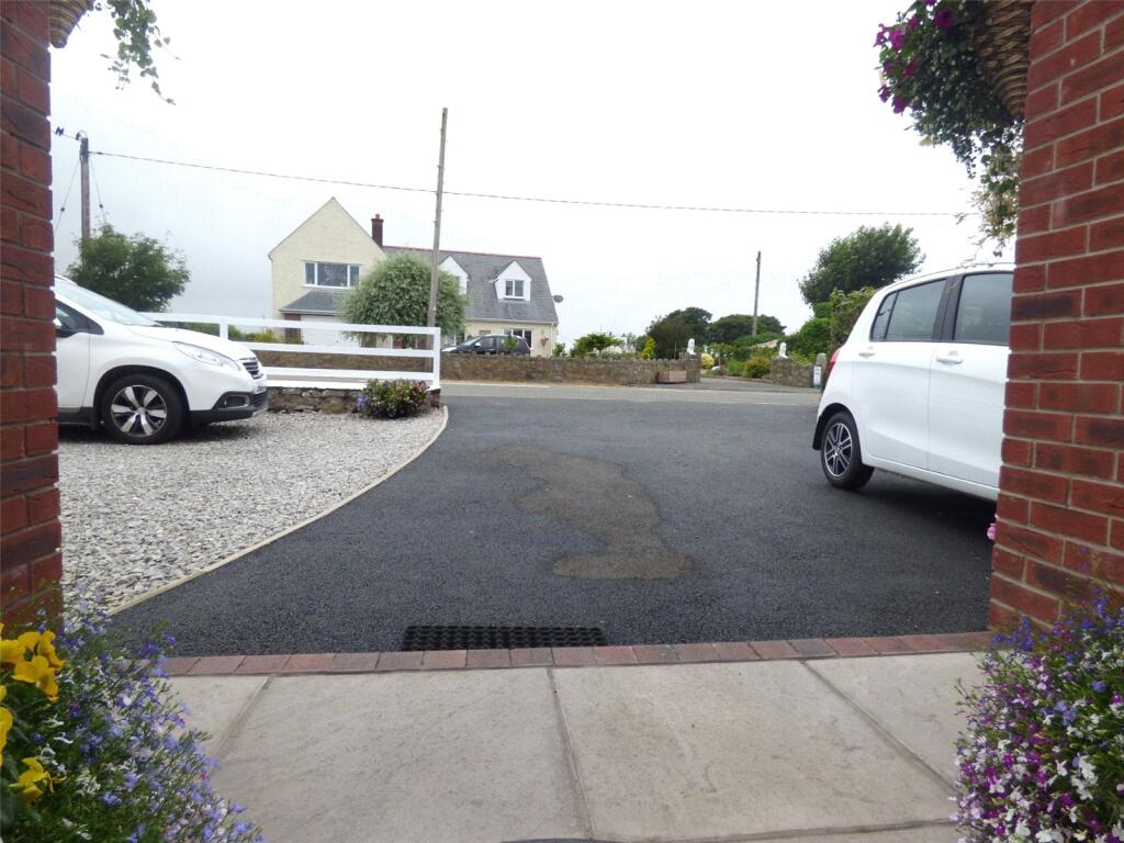 Entrance and Drive