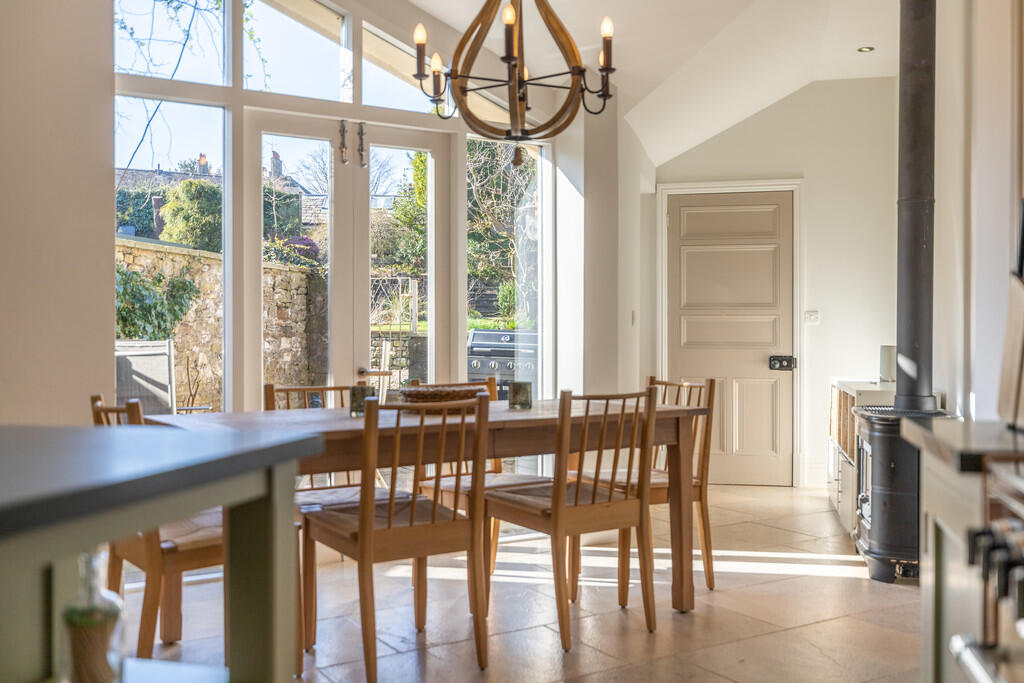 Kitchen/Dining Ro...