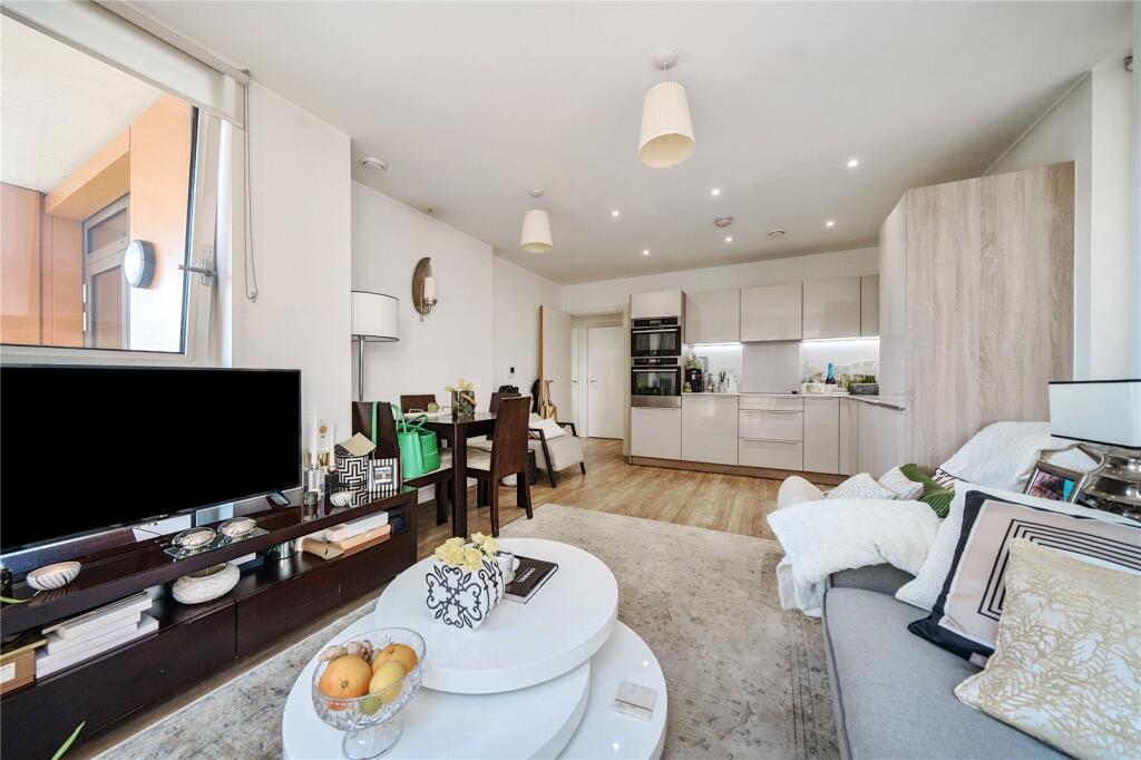Reception/Kitchen