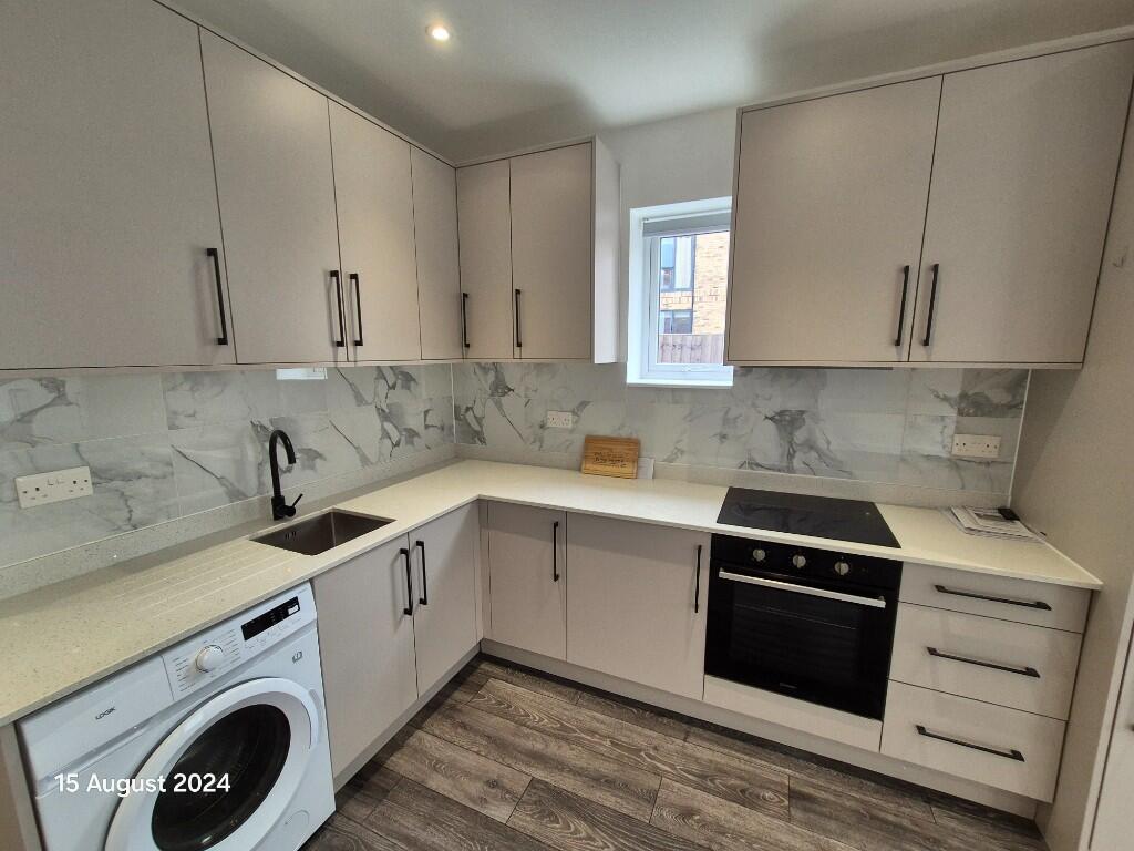 Woodside Avenue, London, N12