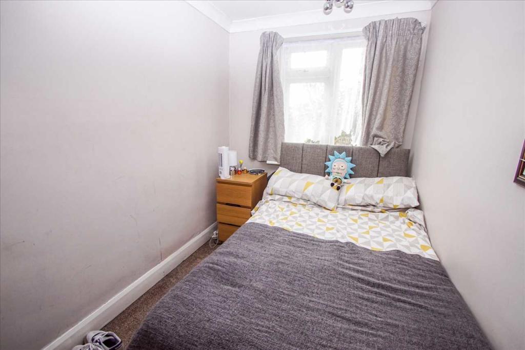 Bedroom2