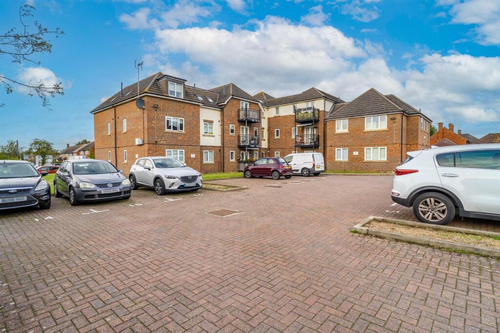 Woodcock Court, Croxdale Road
