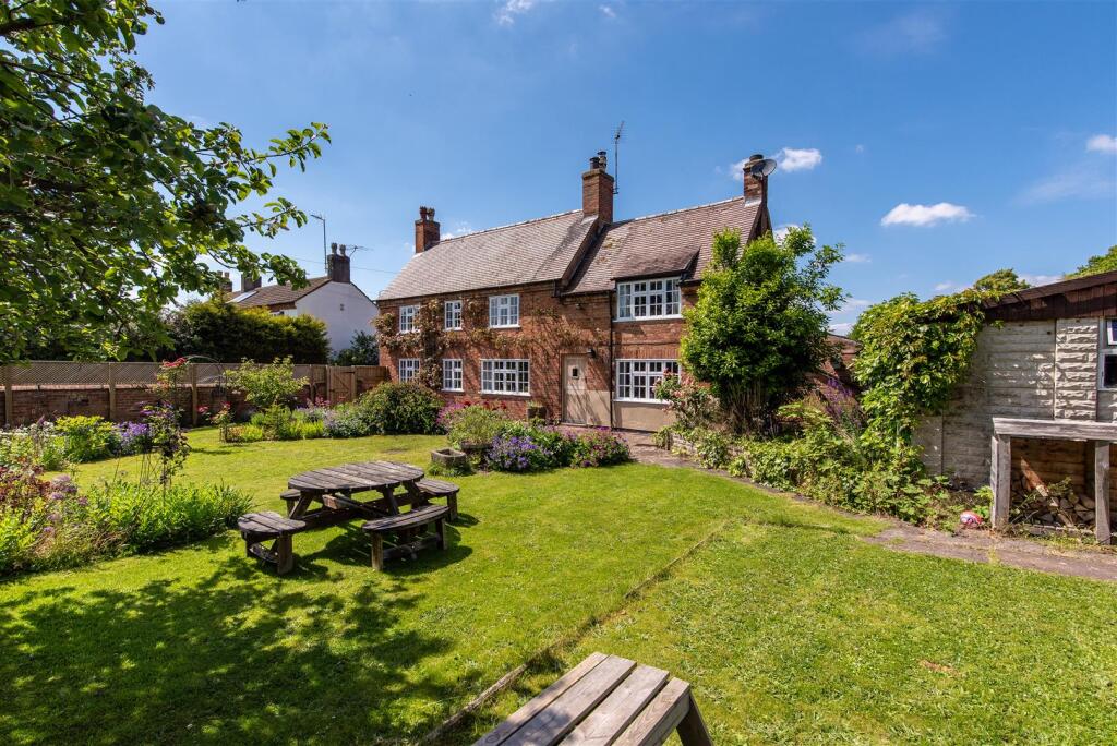 5 Scrimshire Lane-Hi.jpg