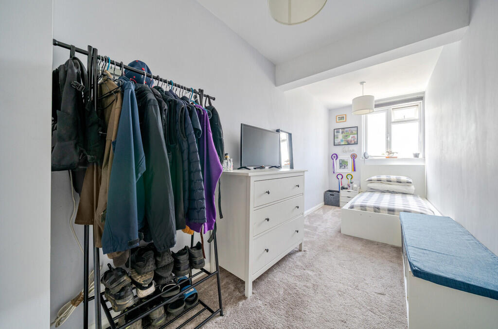 BEDROOM3-1