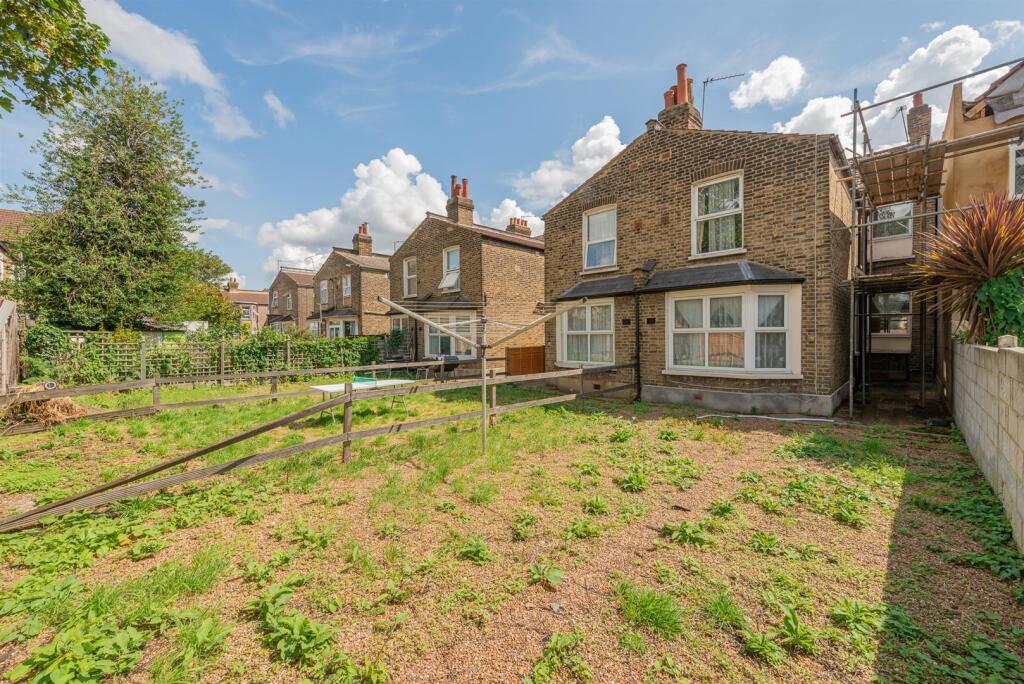 1 Harold-Road-London-flat-DSC_4869.jpg