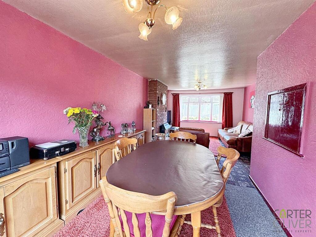 Lounge Diner