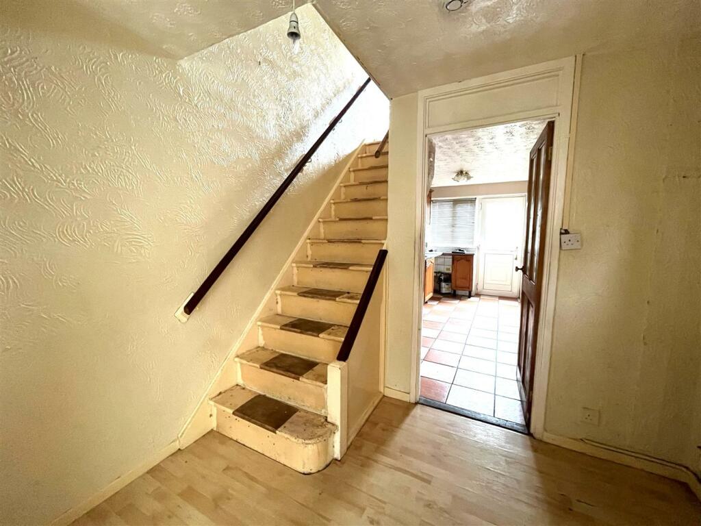 37 byron place (7).jpeg