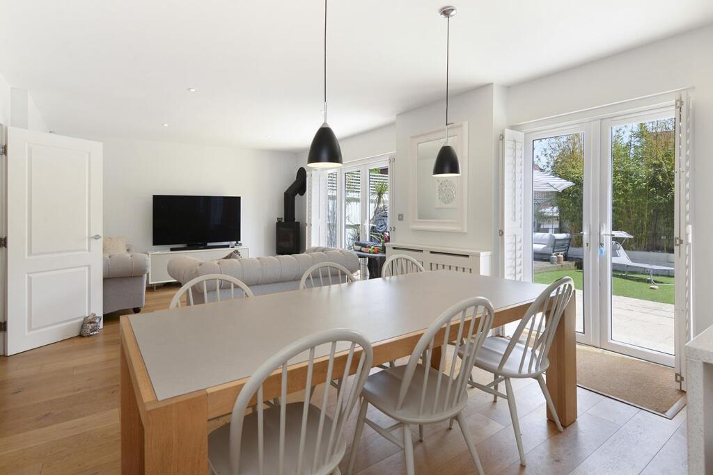 Kitchen/Diner/Family Room