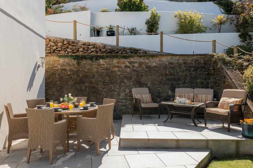 Patio_Berry Bank, Brixham