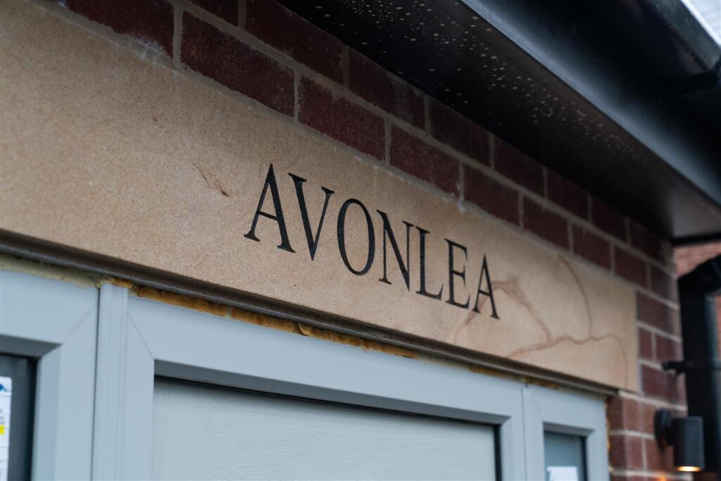 Avonlea-4.jpg