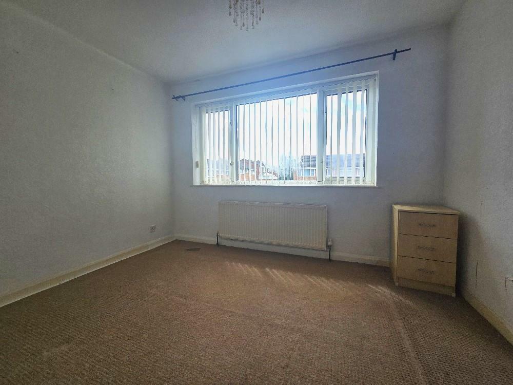 Front Bedroom.jpg