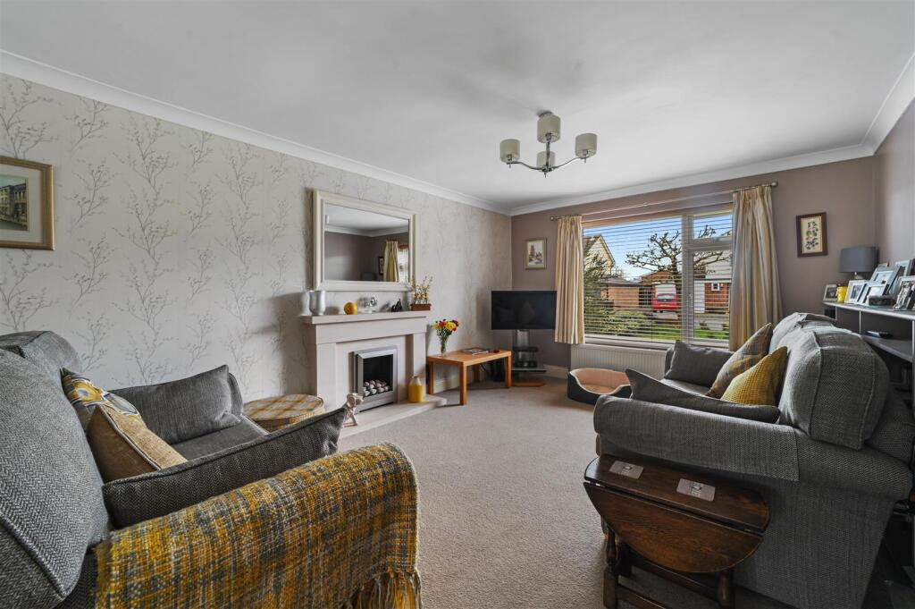 LIVING DINING ROOM