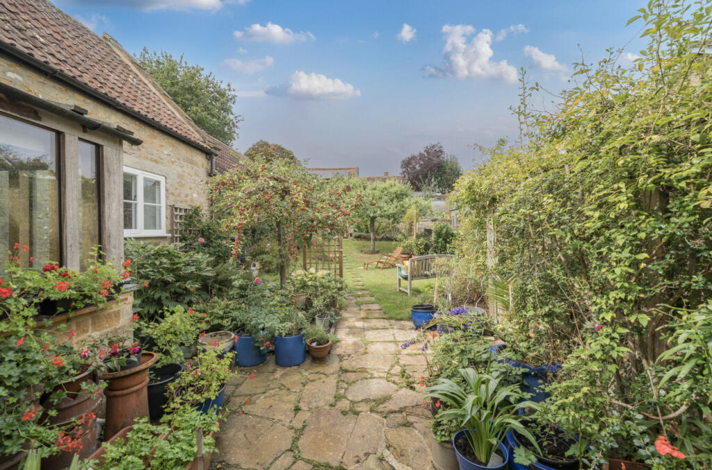 1346329-28-68b717...