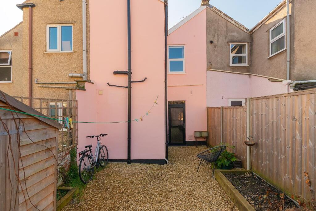 0W9SAN - External C.jpg