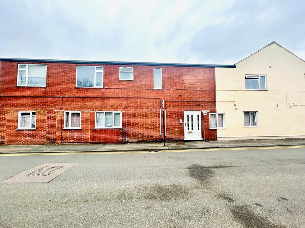 130 Melbourne Street side