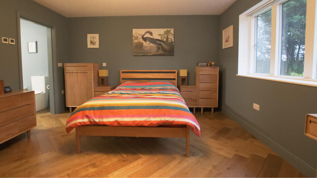 F_Bedroom 1 Maste...