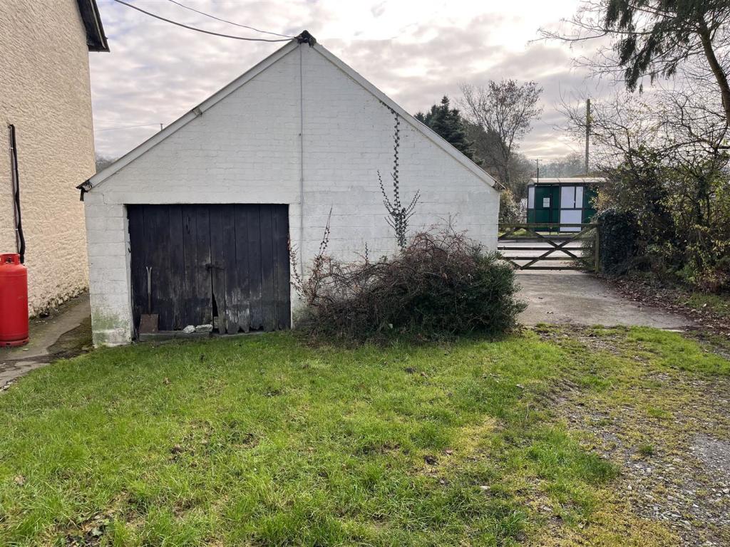 GARAGE