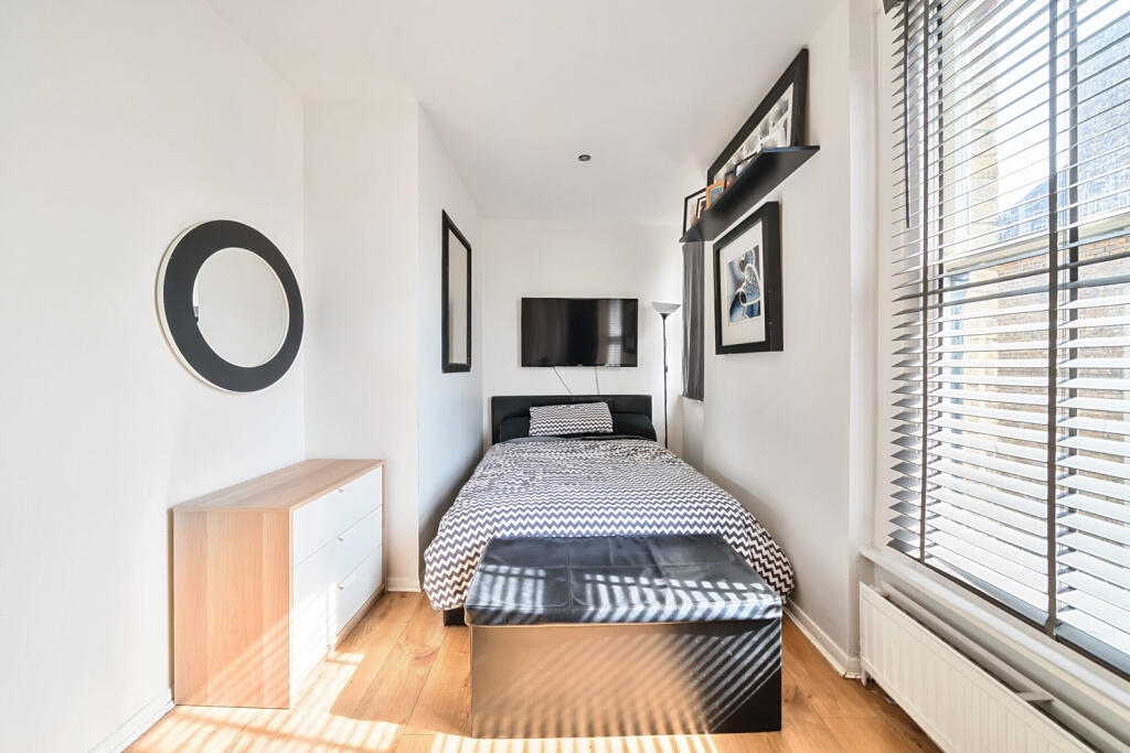 1311867-13-68512d...