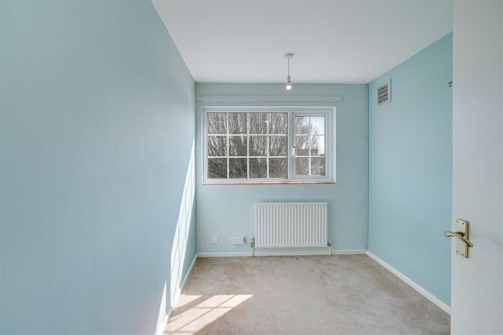 57 Edinburgh Rd, Newmarket --12.jpg