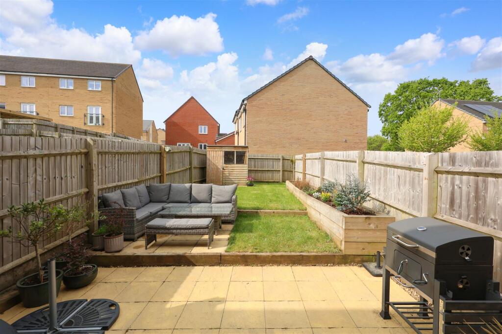 33 Acorn Drive 15.JPG