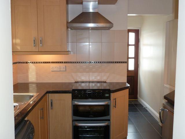 Fitted Kitchen 2