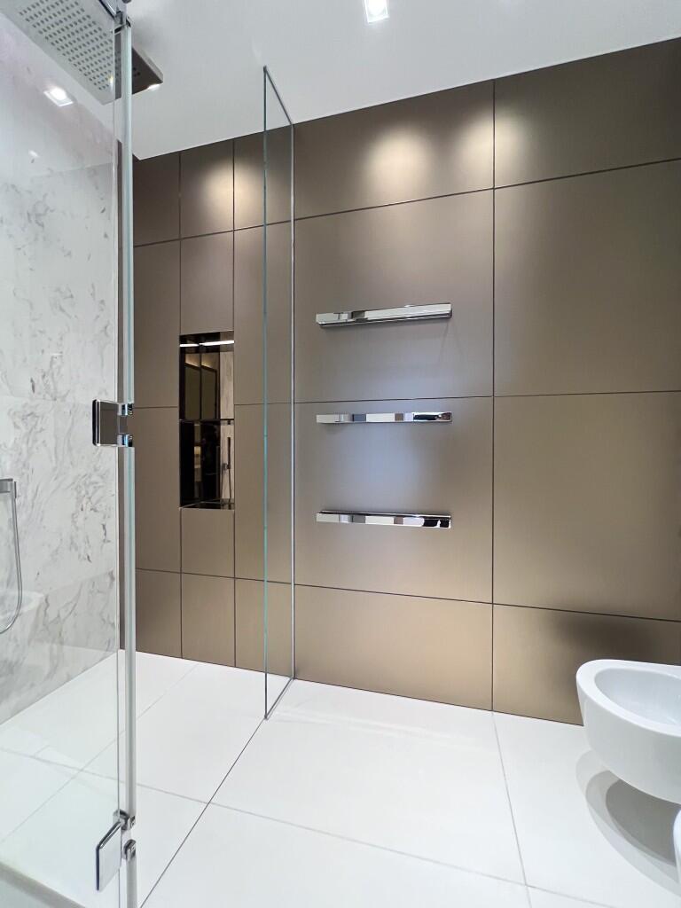 Bedroom 1 Ensuite