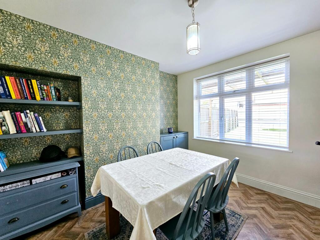 004f2bc0-bb7c-4185-b1c4-ad3baebdb54d