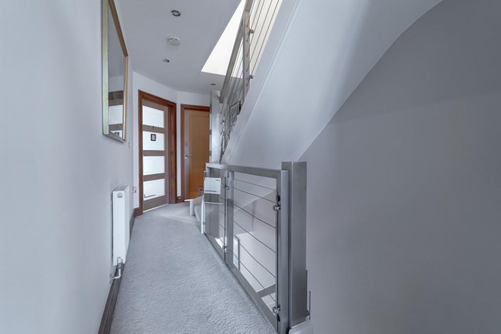 landing on 1st floor