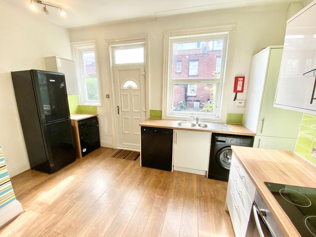 KITCHEN &amp; LAUNDRY