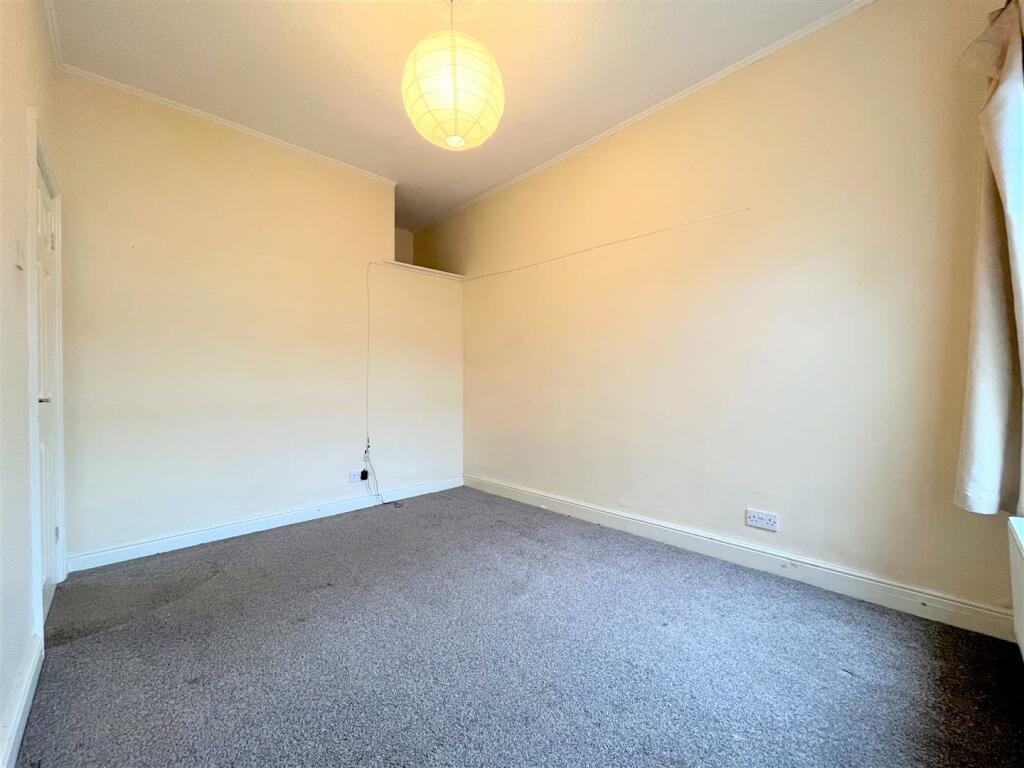 Bedroom 2 Aspect 2