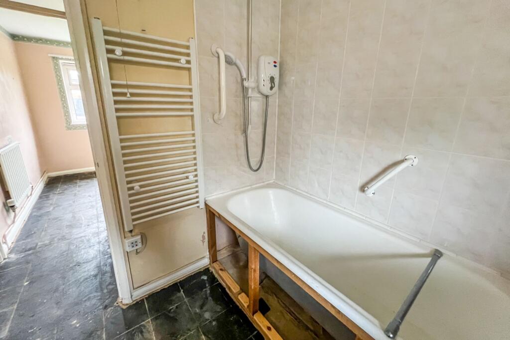 80 Lime Kiln, Royal Wootton Bassett, Swindon, Wiltshire, SN4 7HG