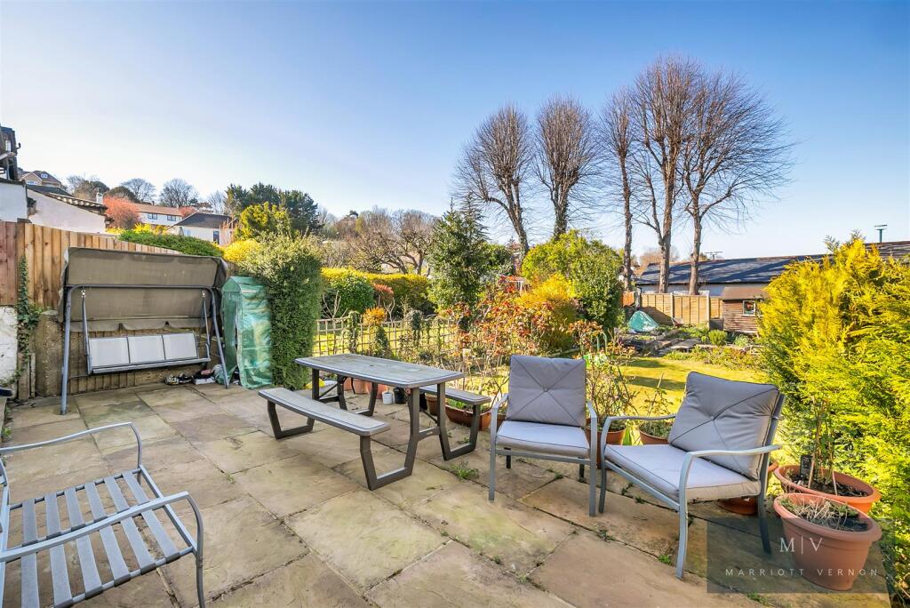 Purley Bury Avenue 63 MV-11.jpg