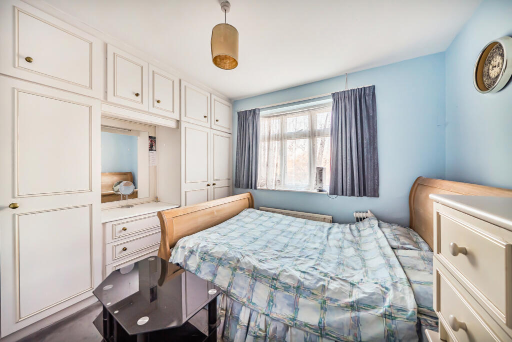 1394867-8-695be7b...