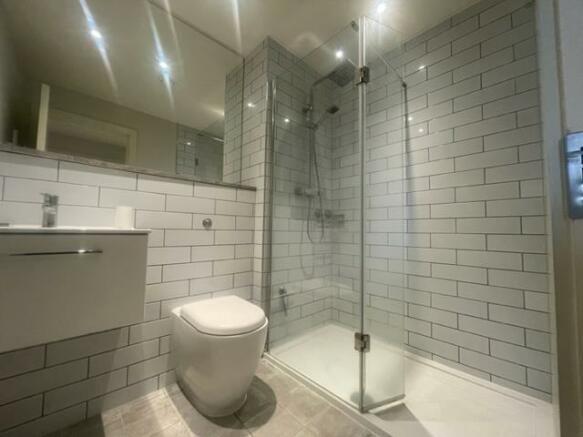 TI3UV44axkekuzQ9IbH33A