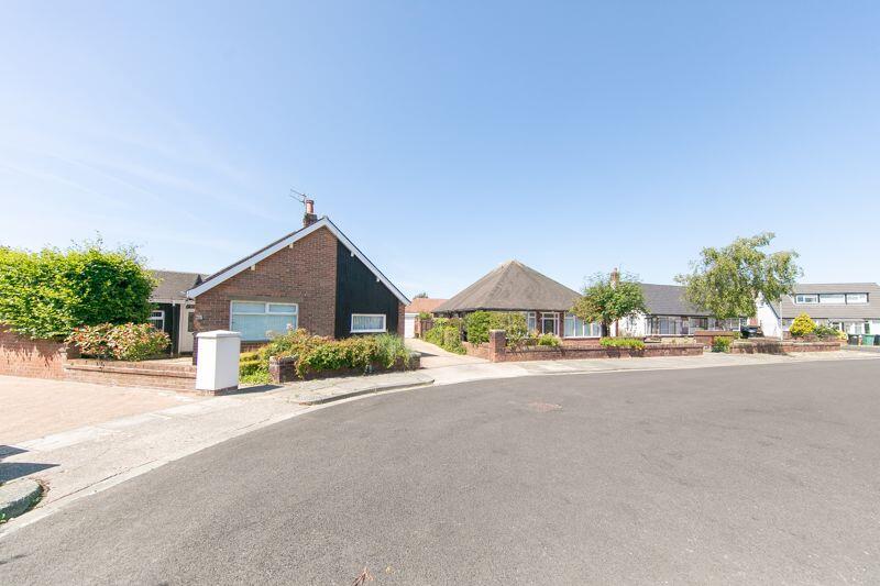 Quiet cul-de-sac location